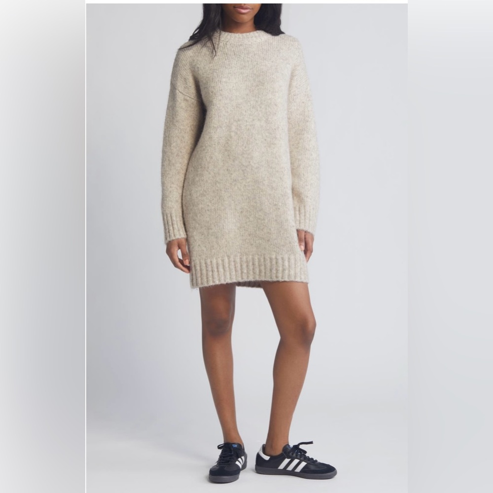 Topshop sweater dress, size small. Only worn once!